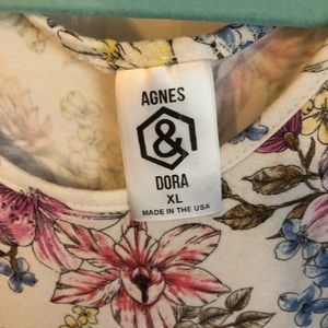 Agnes & Dora Muse top